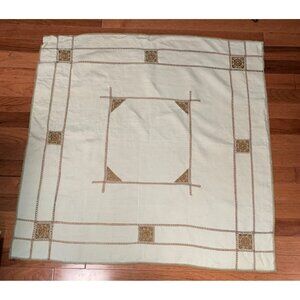 Vintage Embroidered Linen Tablecloth - Perfect For Fancy Dinners & Impressing In